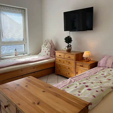 Apartamento Wolfskehlen - Monteurwohnung 1-3 Personen *